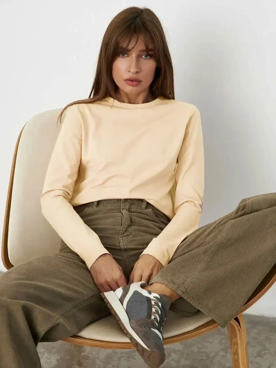 100% Cotton Long-Sleeve T-Shirt – Soft, Durable, and Comfortable.