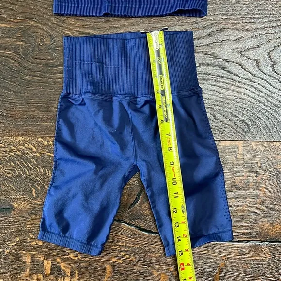2 Pc FP Movement Set Happiness Runs Crop &amp; Good Karma Bike Shorts
