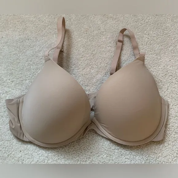 3 Natori Women's Bra bundle - Black, Tan, and Red. 36C. EUC.
