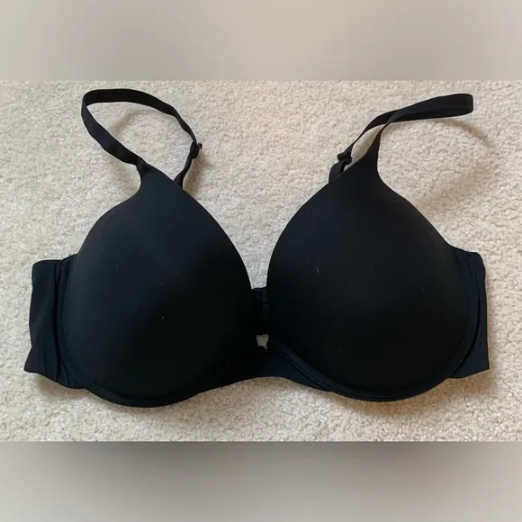 3 Natori Women's Bra bundle - Black, Tan, and Red. 36C. EUC.