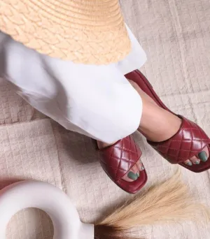 A Criss & A Cross – Women Slides (Maroon)