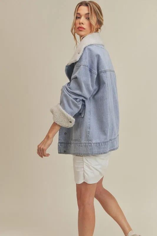 Aemi   Co Juliette Shearing Panel Oversized Denim Jacket