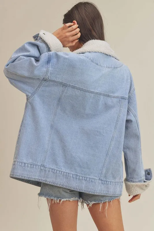 Aemi   Co Juliette Shearing Panel Oversized Denim Jacket