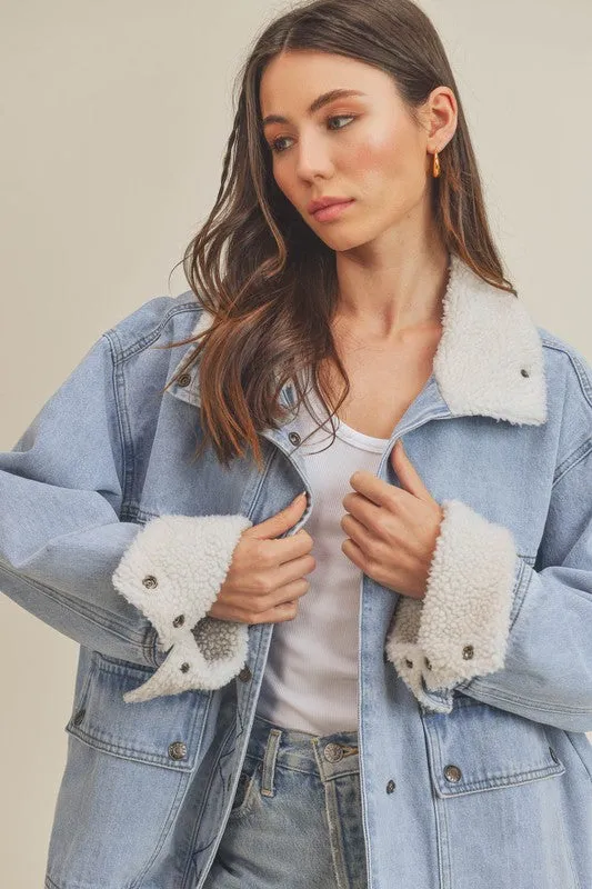 Aemi   Co Juliette Shearing Panel Oversized Denim Jacket