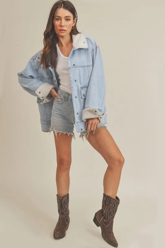 Aemi   Co Juliette Shearing Panel Oversized Denim Jacket