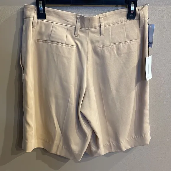 BABATON Artizia pleated VAUGHN shorts NEW! Size 6 drape LYOCELL fabric beige