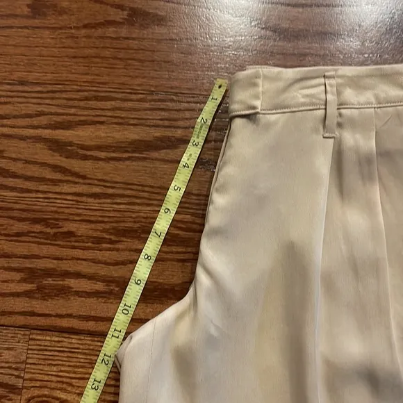 BABATON Artizia pleated VAUGHN shorts NEW! Size 6 drape LYOCELL fabric beige