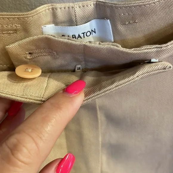 BABATON Artizia pleated VAUGHN shorts NEW! Size 6 drape LYOCELL fabric beige