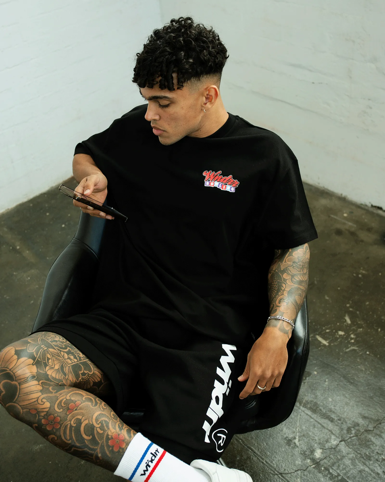 BOWLING BOX FIT TEE - BLACK