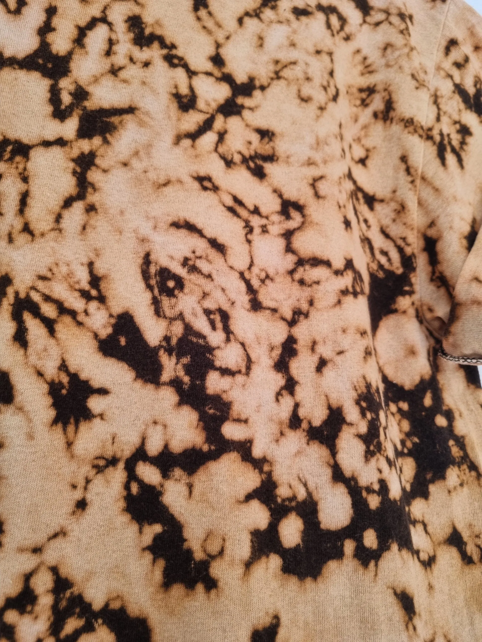 Build Your Hand Designed Fitted Bleach Tie-Dye Crop Top