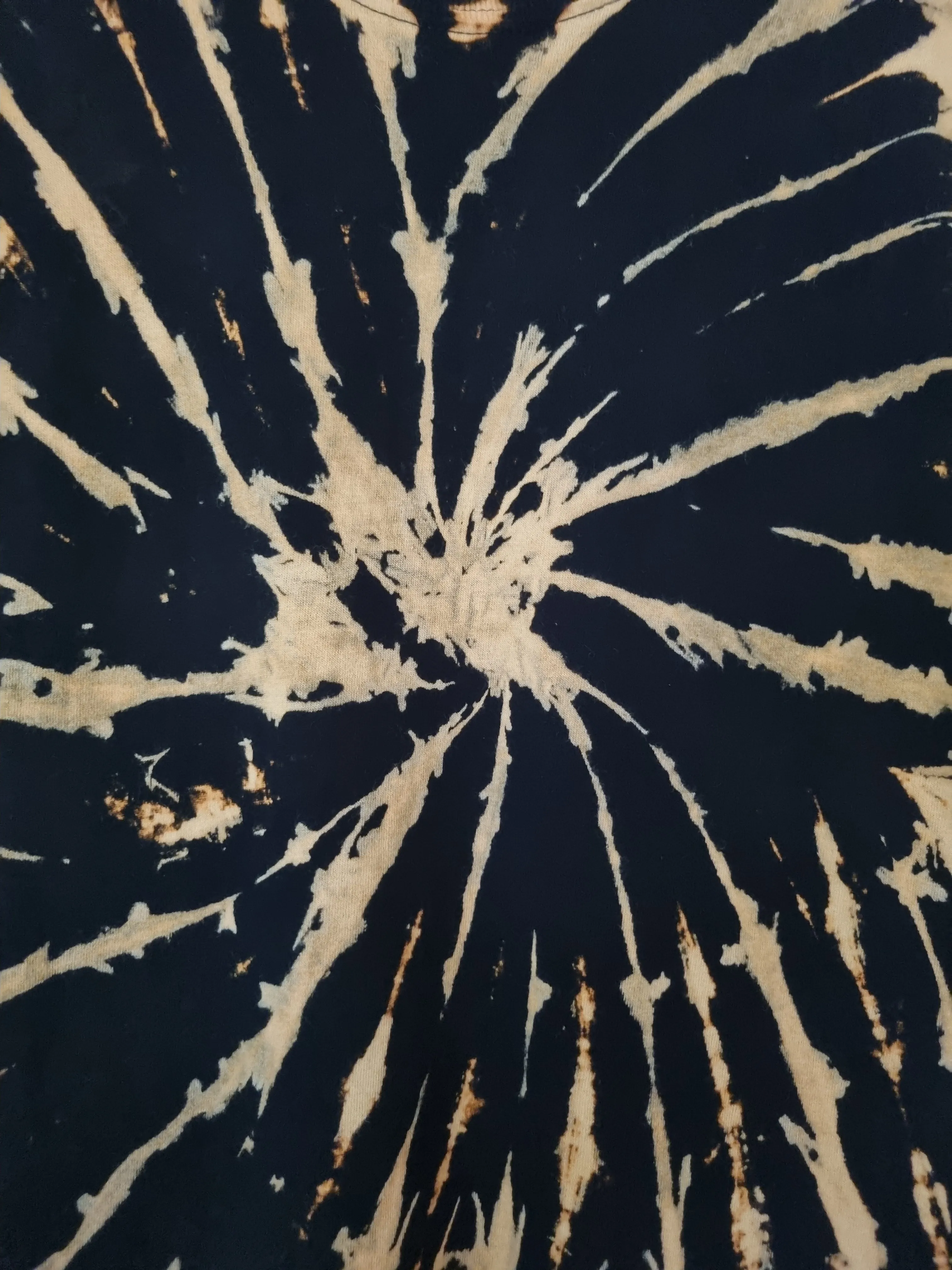 Build Your Hand Designed Fitted Bleach Tie-Dye Crop Top