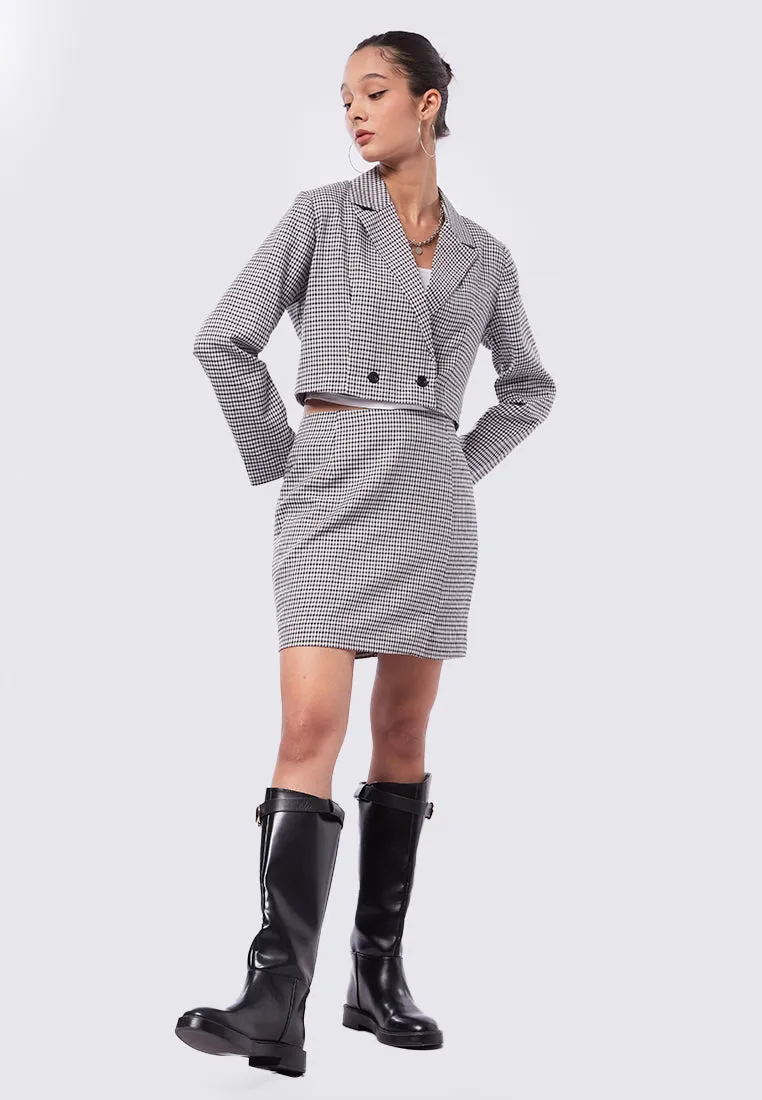 Cropped Blazer with Buttons
