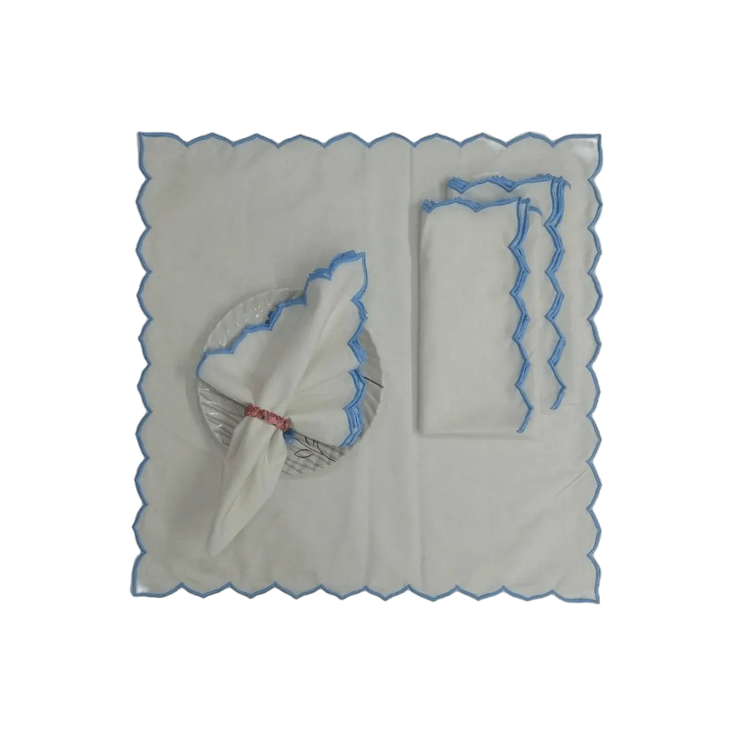 Edgy Scallop Trim White Cotton Napkins