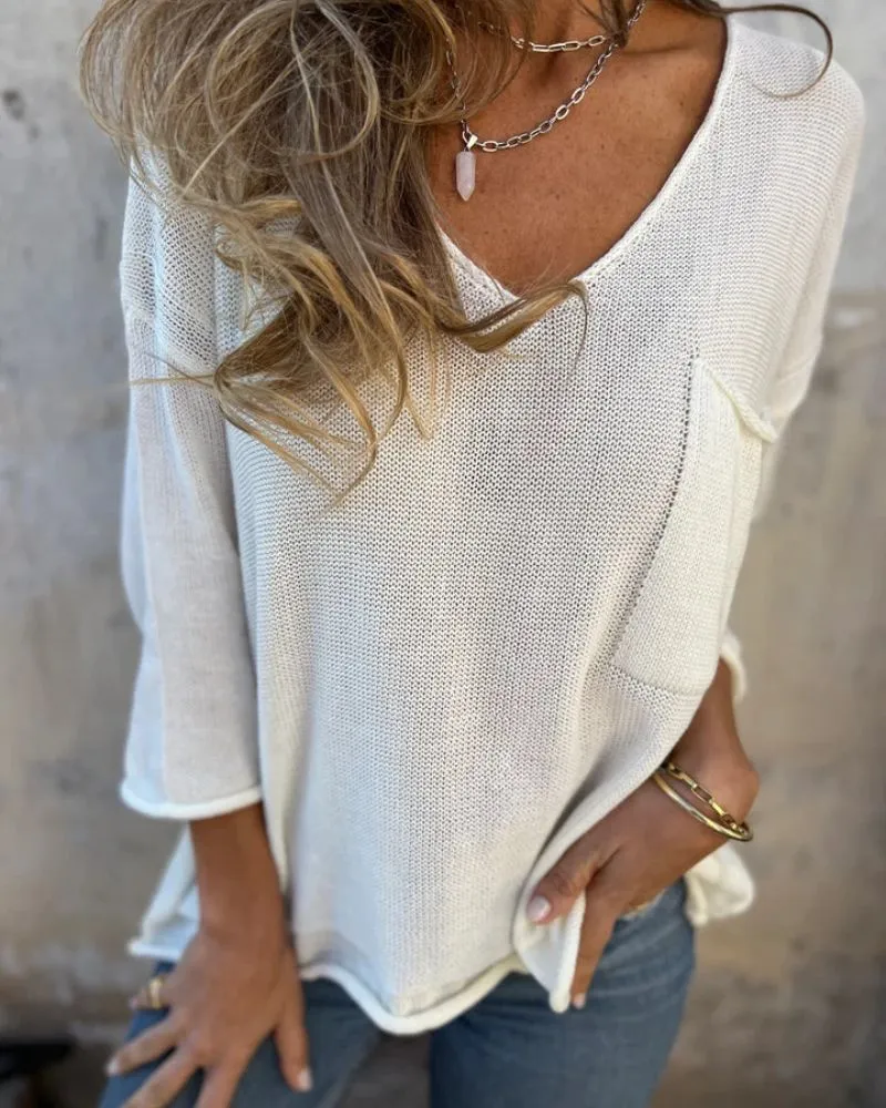 EVVE - BREATHABLE V-NECK TOP