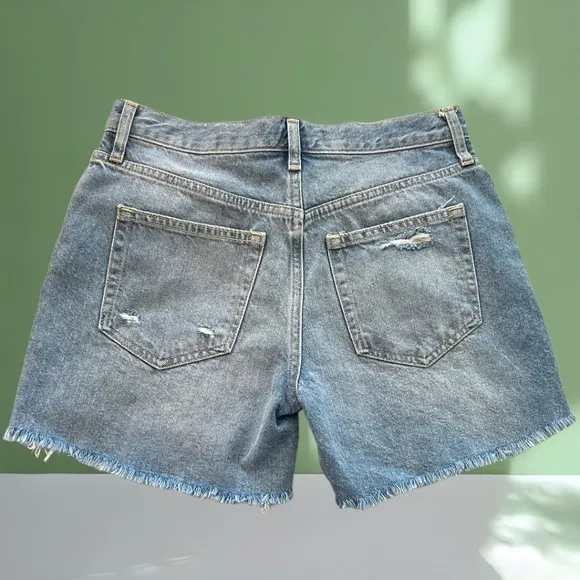 FREE People Maggie Destructed Mid Rise Shorts in Kiss Me NWT/26