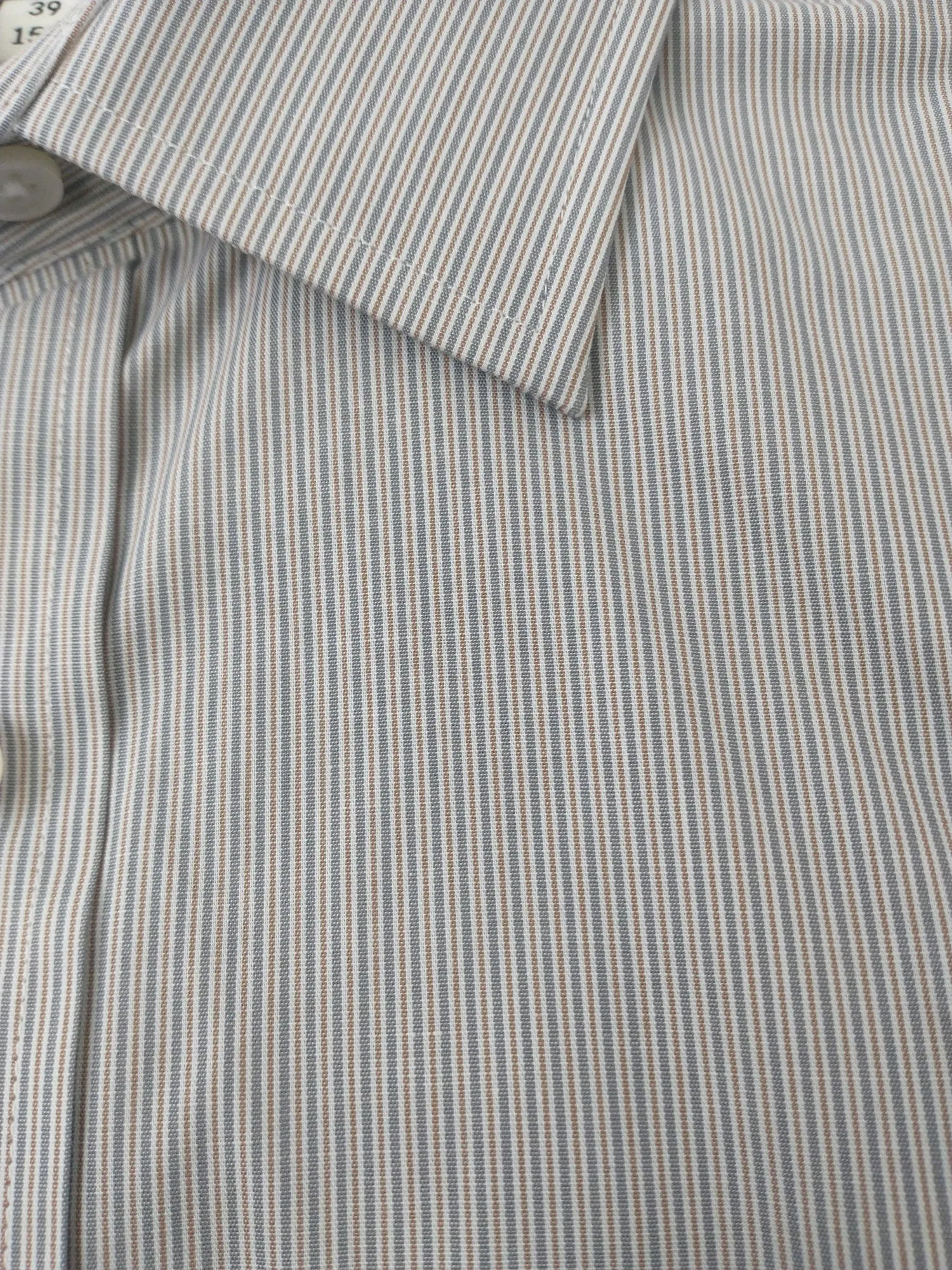 GANT DIAMOND G Men's Dark Camel Stripe Fitted Town Collar 383915 Size 39 NWT