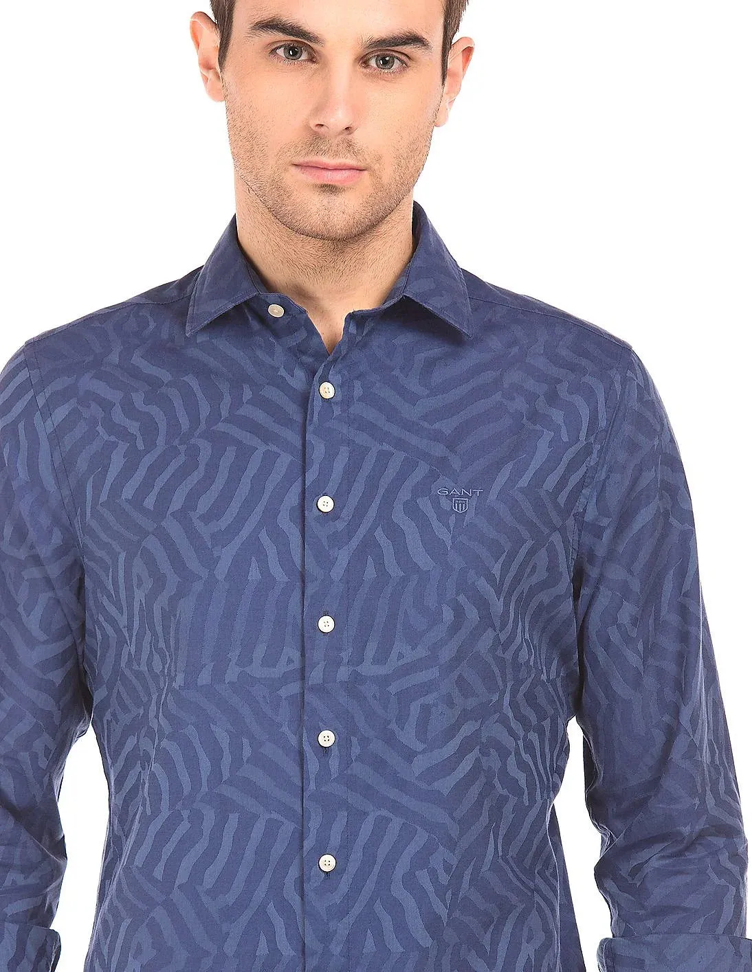 GANT Evening Blue Camo Jacquard Shirt 333060 Size Medium NWT