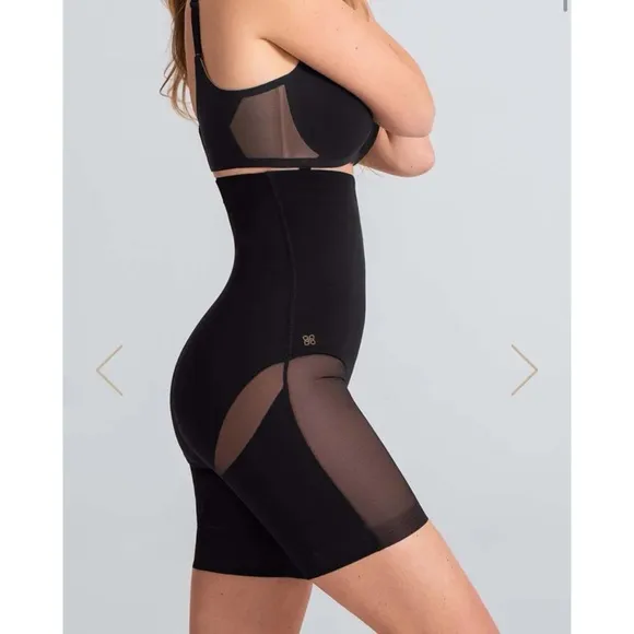 HoneyLove Superpower Short Nude Sand Shapewear Large Compression Sculpt
