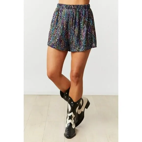It's a Vibe Sequin Shorts in Black Prism