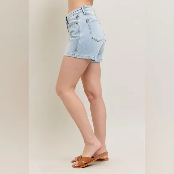 Judy Blue High Rise Rigid Magic Light Wash Classic Denim Shorts S-3XL NEW BTQ