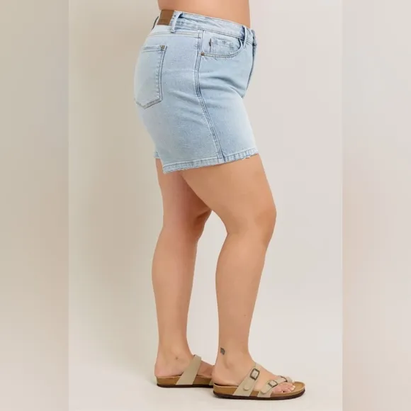 Judy Blue High Rise Rigid Magic Light Wash Classic Denim Shorts S-3XL NEW BTQ