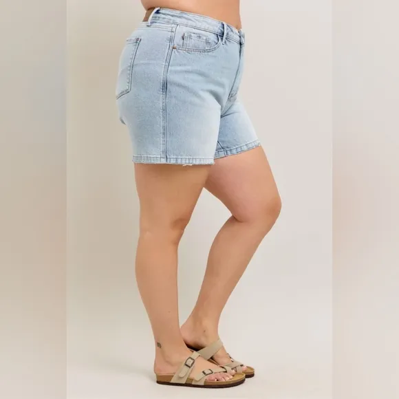 Judy Blue High Rise Rigid Magic Light Wash Classic Denim Shorts S-3XL NEW BTQ