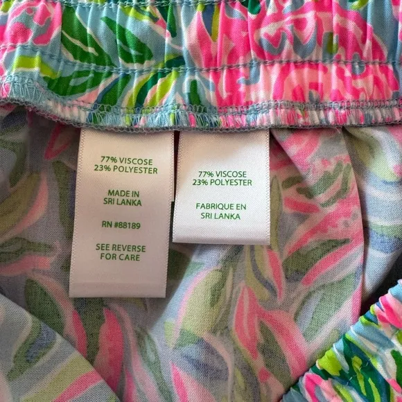 Lilly Pulitzer Katia Mid-Rise Shorts “Turtley in Love” Sz S