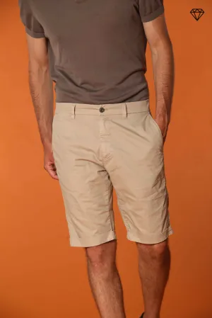 London men's chino bermuda shorts in Pima Cotton Regular fit  ①
