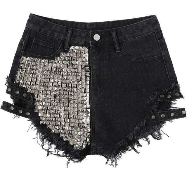 Lucie Rivet Shorts