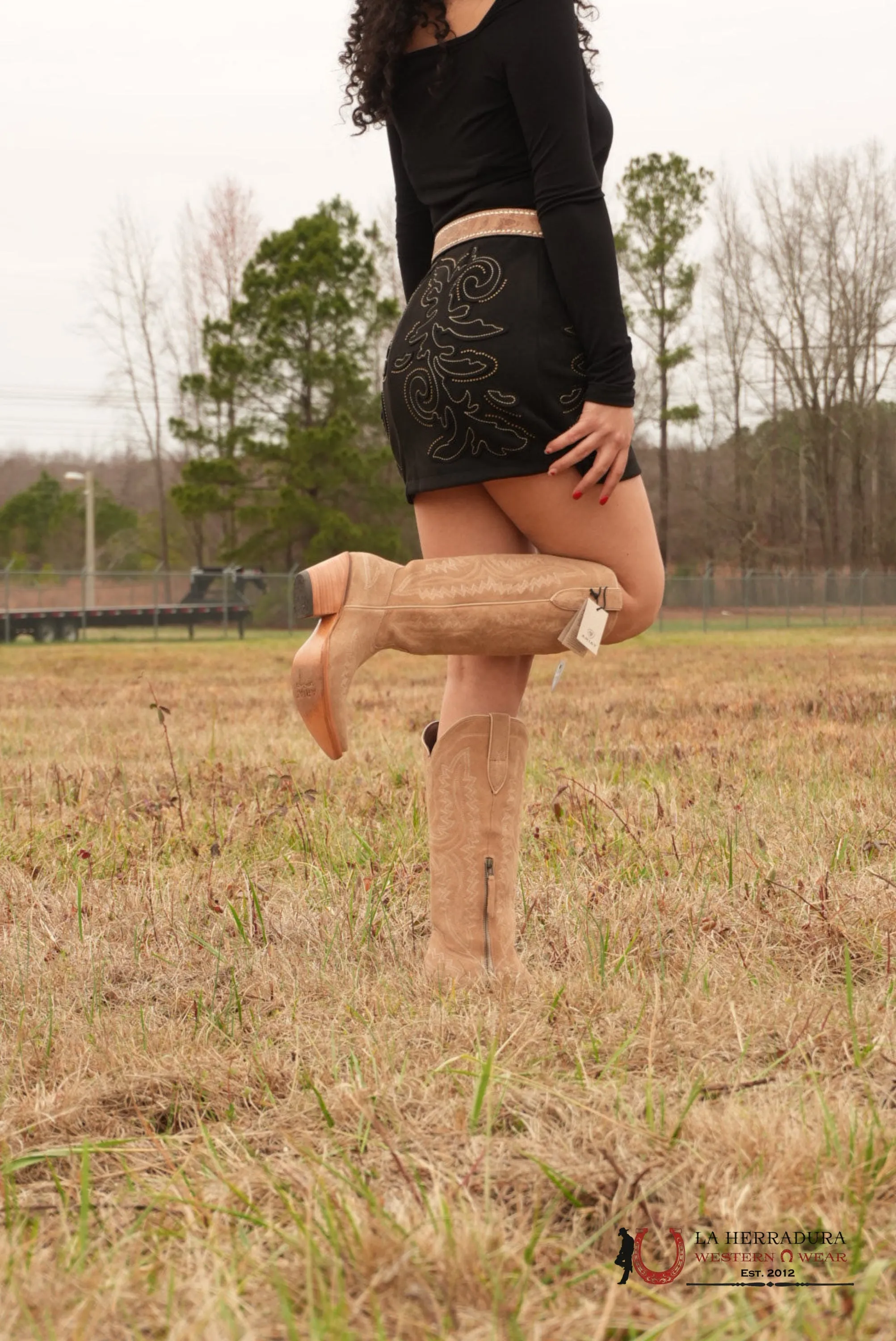 LUCKY&BLESSED BLACK SKIRT