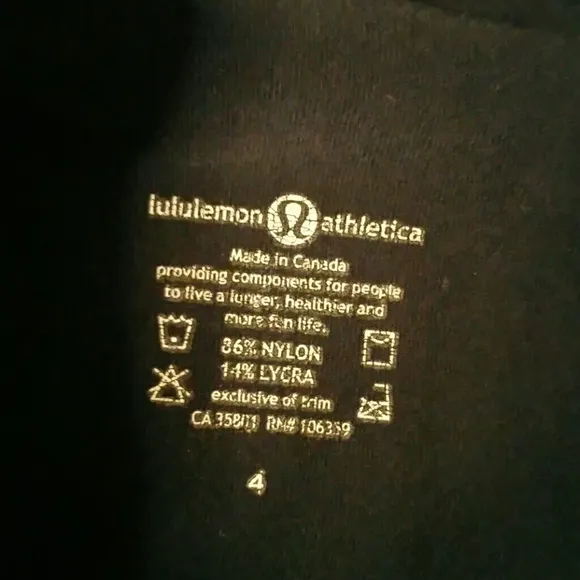 LULULEMON ATHLETICA CLAM DIGGER RELAXED FIT BLUE SHORTS 4
