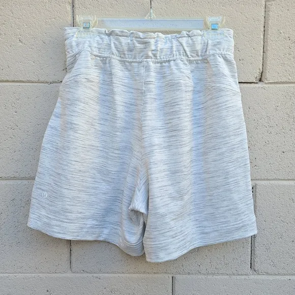 Lululemon | Hello Sunday Short Heathered Space Dyed Mod White Size 6