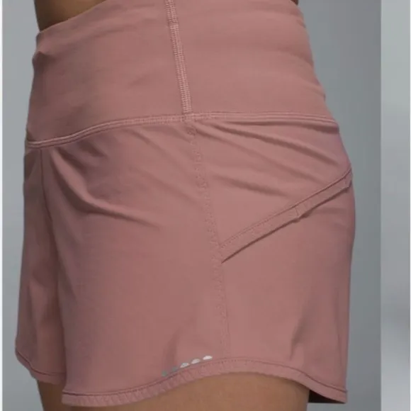 Lululemon Trail Bound Short Bark Berry like new