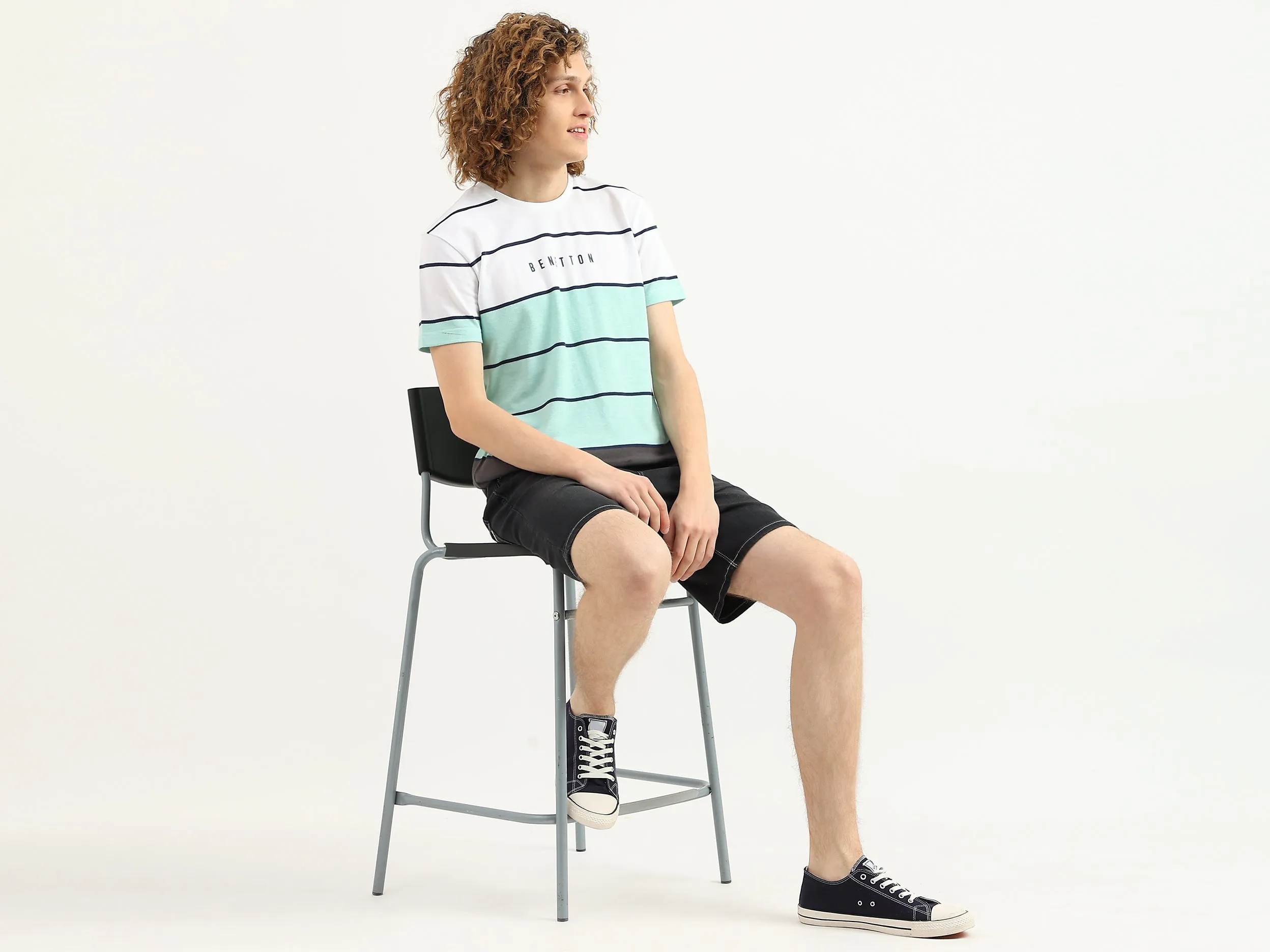 Men Solid Slim Fit Shorts