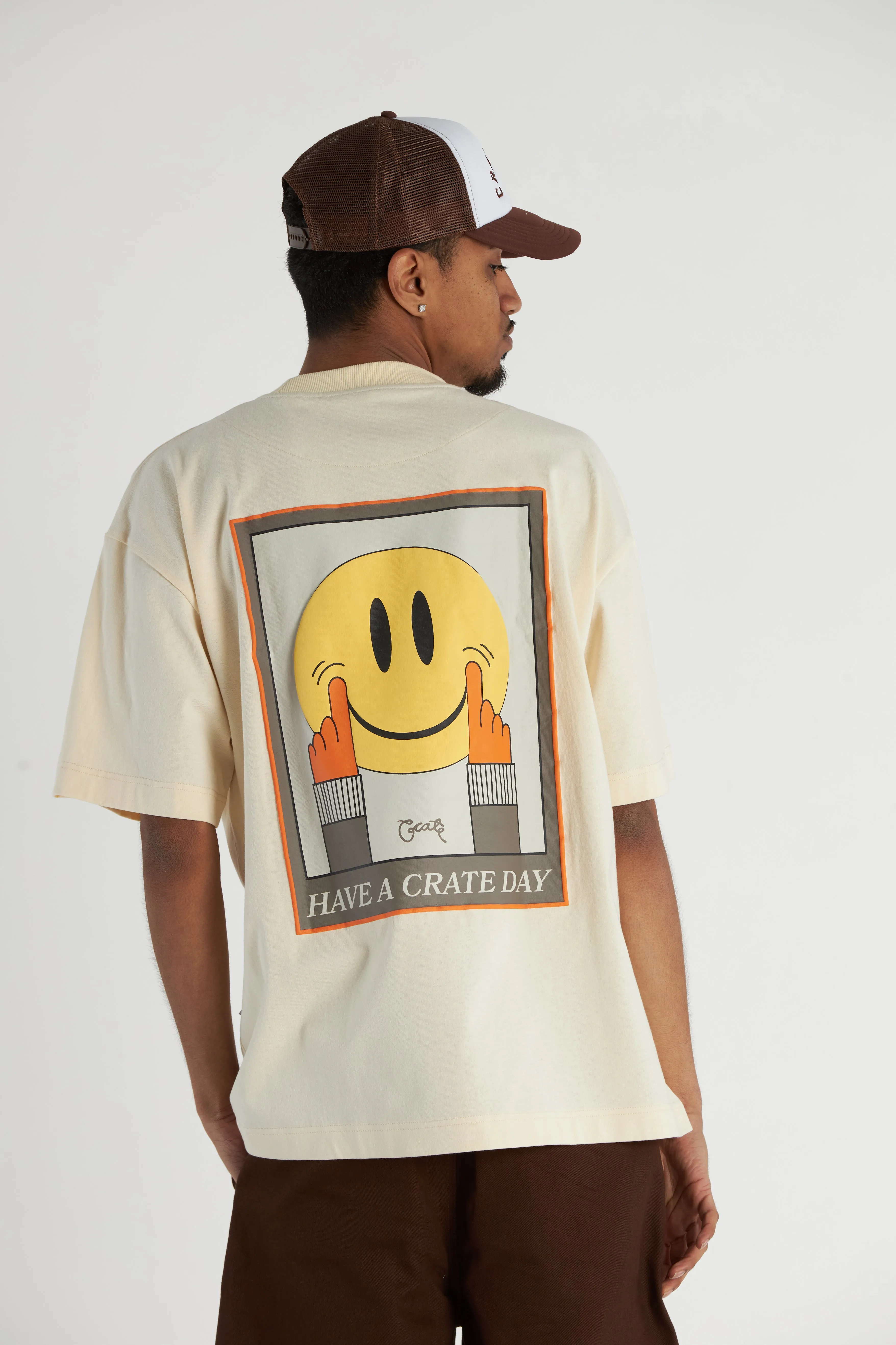 Men's Smile Have a Crate Day Box Fit T-Shirt