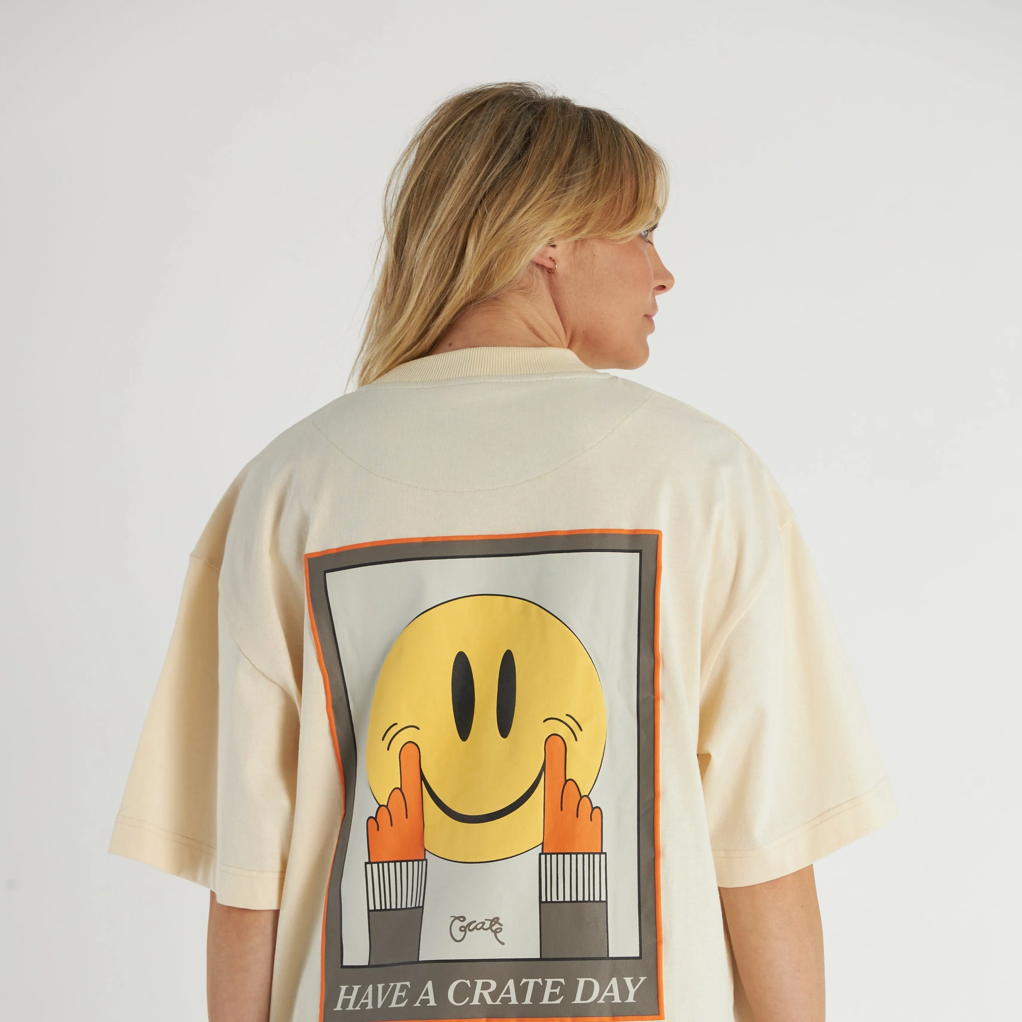 Men's Smile Have a Crate Day Box Fit T-Shirt