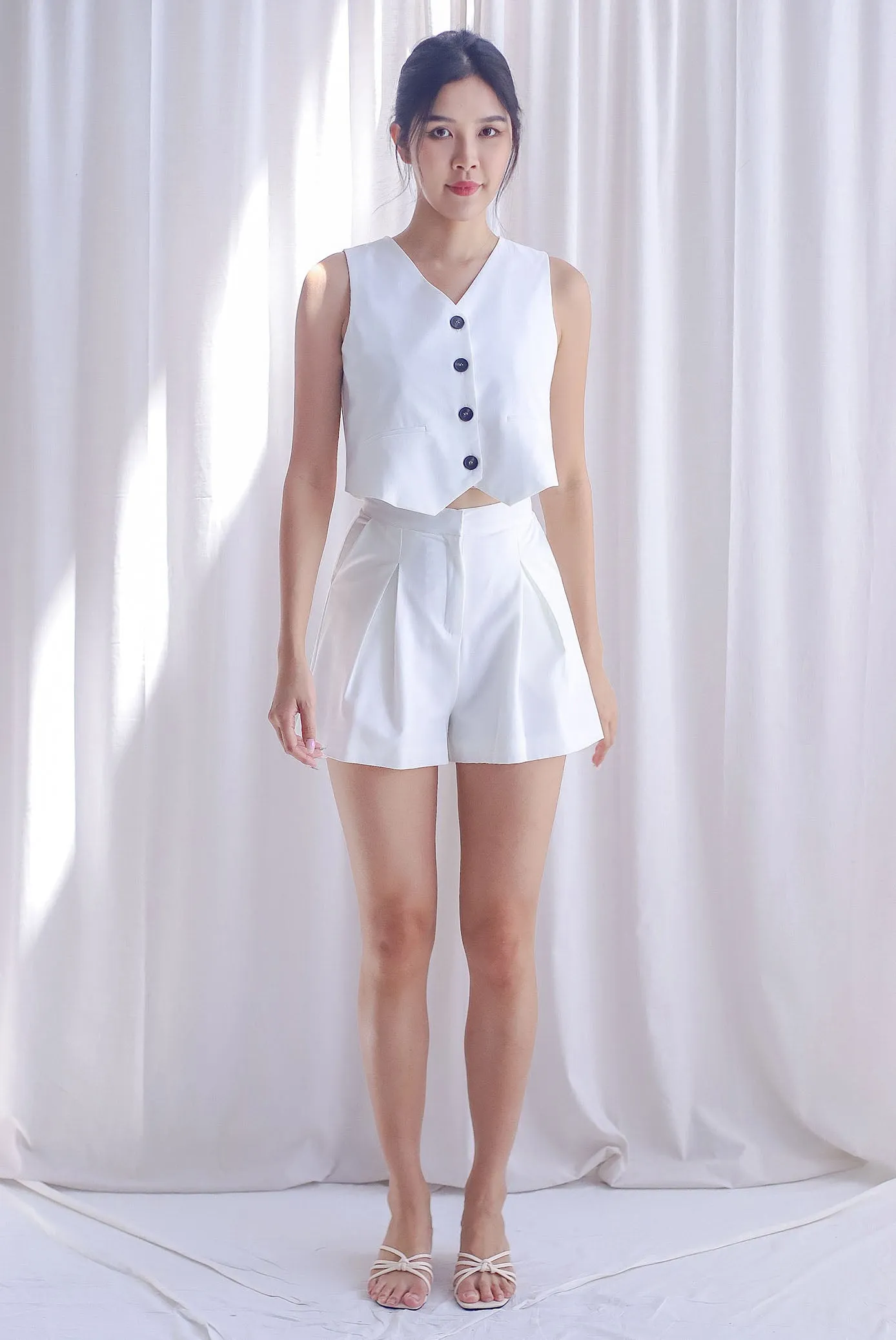 Mishka Pleat Box Shorts In White