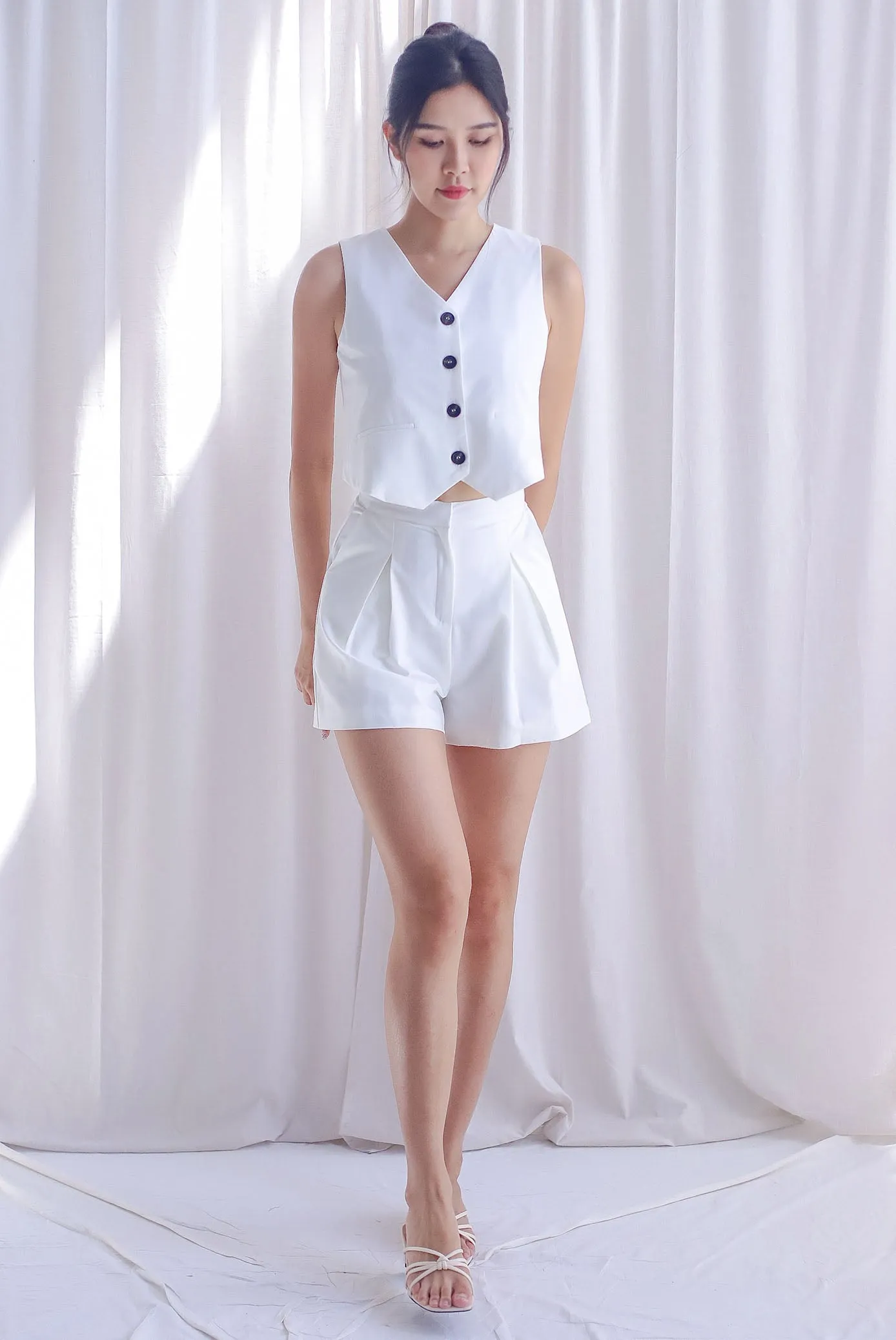 Mishka Pleat Box Shorts In White