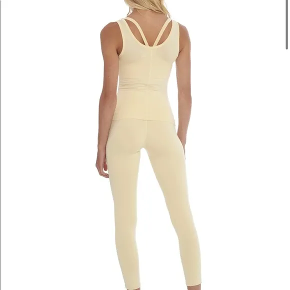 Morgan Stewart Sport Buttercream Short   Tank in Size Small Yellow