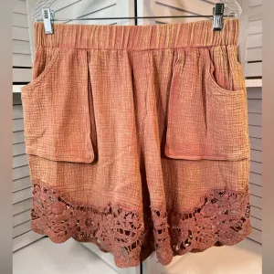 NEW OLI &amp; HALI SHORTS