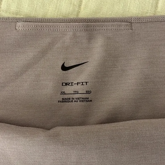 NWOT Nike Dri-Fit bike shorts