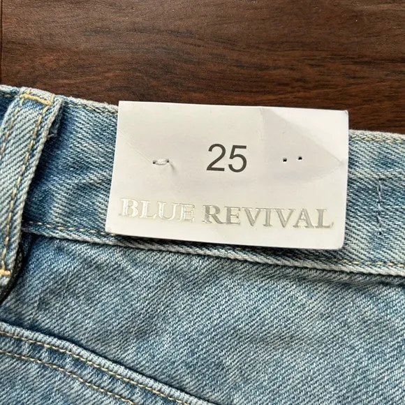 NWT BLUE REVIVAL Nash Vegas High Rise Frayed Denim Shorts Bling Festival Size 25