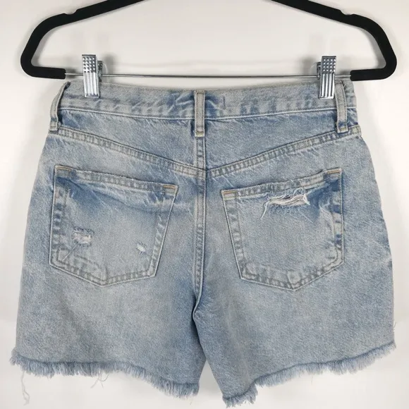 NWT FREE PEOPLE Maggie Distressed Cutoff Jean Shorts Light Stone Size 25