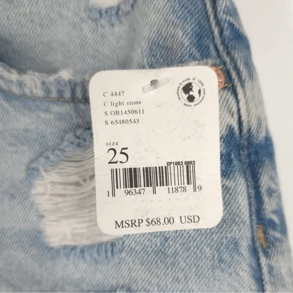 NWT FREE PEOPLE Maggie Distressed Cutoff Jean Shorts Light Stone Size 25
