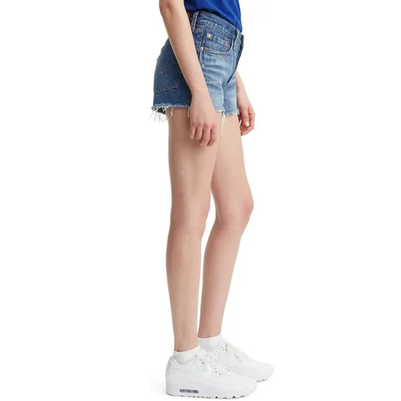NWT Levi’s 501 Cutoff Denim Distressed Jean Shorts