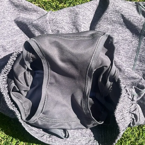 NWT! LULULEMON Hotty Hot High Rise 4”  Shorts!