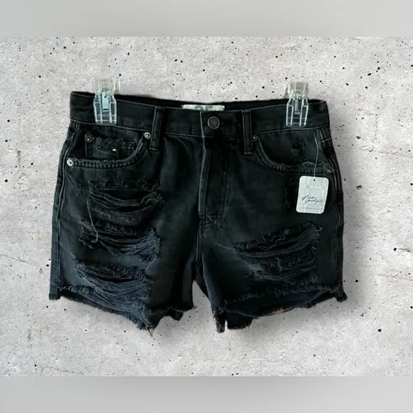 NWT People Maggie Mid Rise Shorts