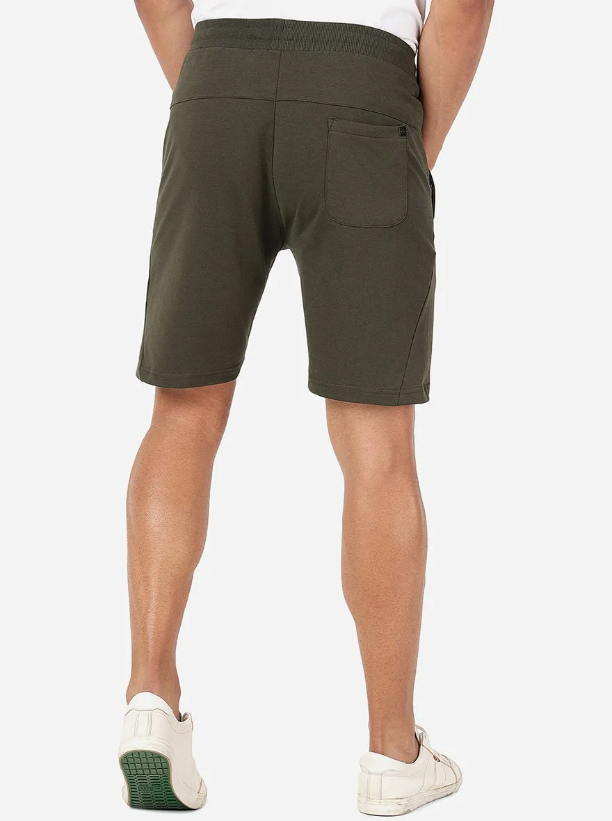 Olive Green Solid Slim Fit Shorts | JadeBlue