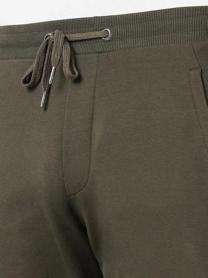 Olive Green Solid Slim Fit Shorts | JadeBlue