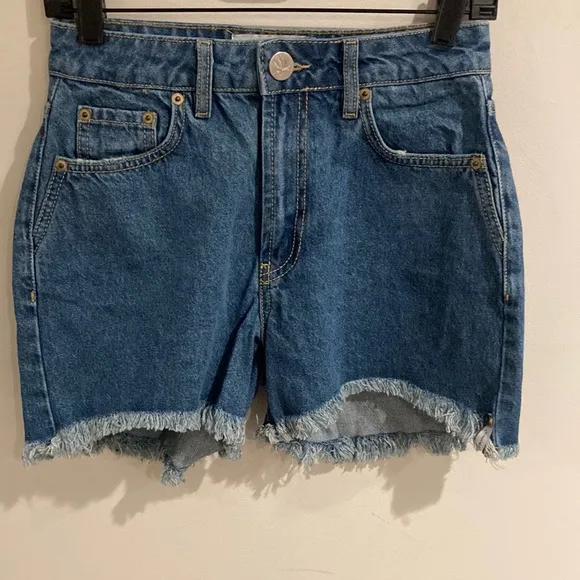 One Teaspoon RIVIERA LEGEND MOM FIT SHORTS size 24